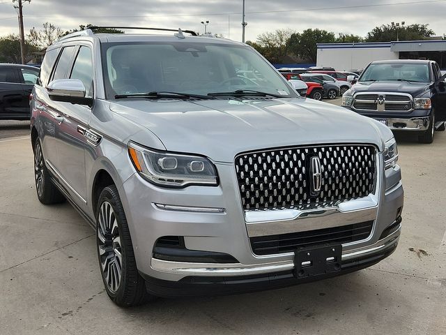 2022 Lincoln Navigator Black Label