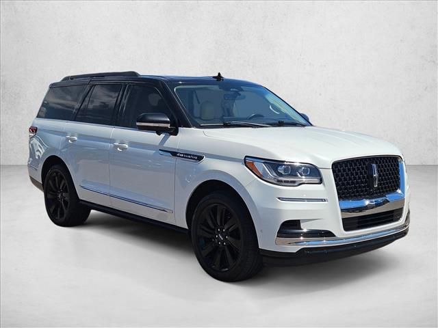 2022 Lincoln Navigator Black Label