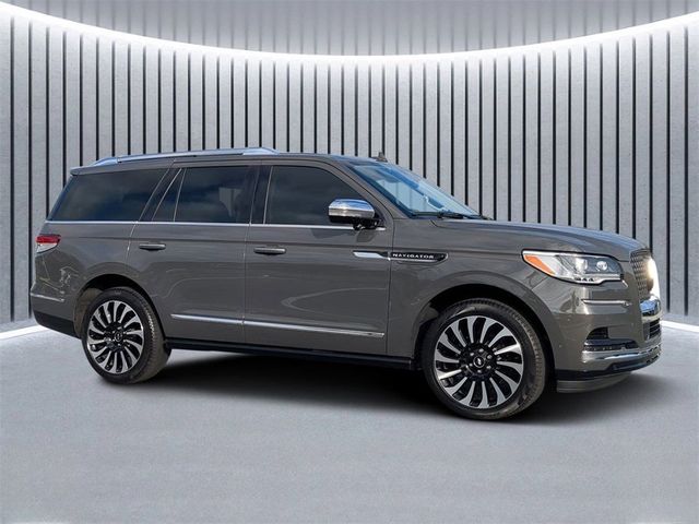 2022 Lincoln Navigator Black Label