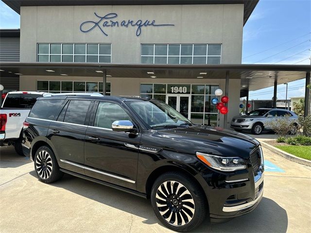 2022 Lincoln Navigator Black Label