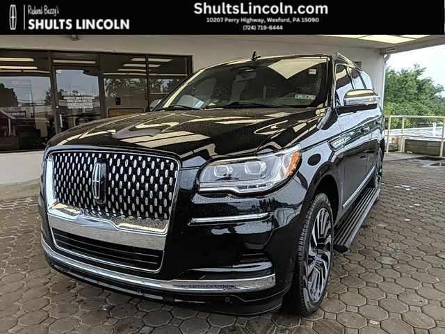 2022 Lincoln Navigator Black Label