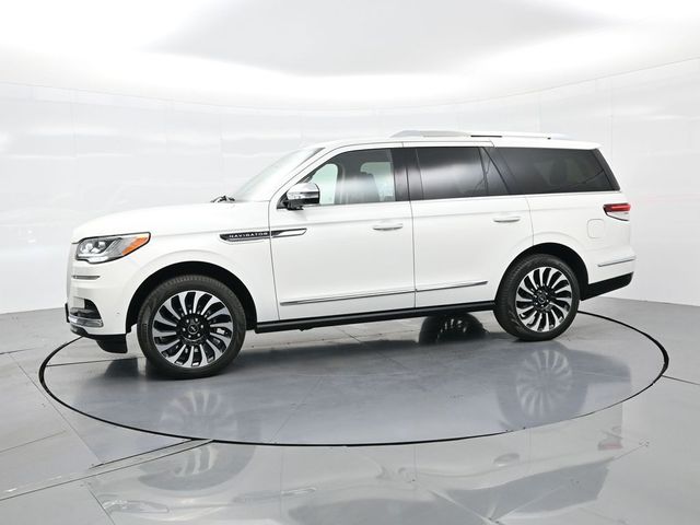 2022 Lincoln Navigator Black Label