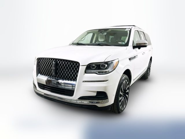 2022 Lincoln Navigator Black Label