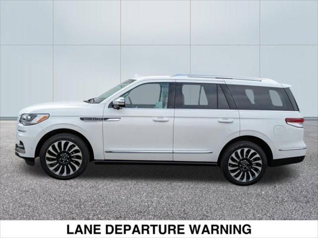 2022 Lincoln Navigator Black Label