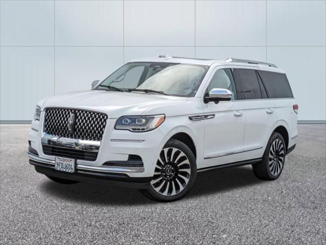 2022 Lincoln Navigator Black Label