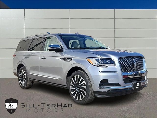 2022 Lincoln Navigator Black Label