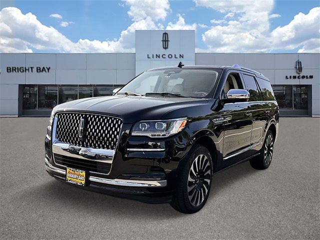 2022 Lincoln Navigator Black Label