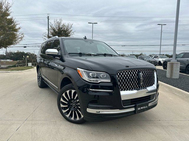 2022 Lincoln Navigator Black Label