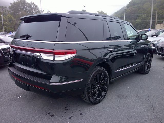 2022 Lincoln Navigator Black Label