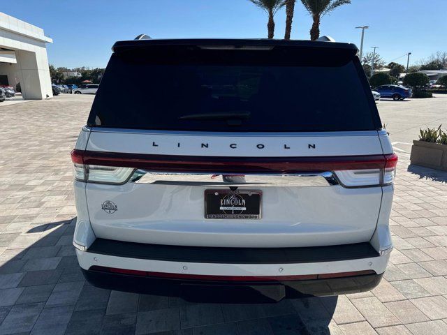 2022 Lincoln Navigator Black Label