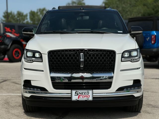 2022 Lincoln Navigator Black Label