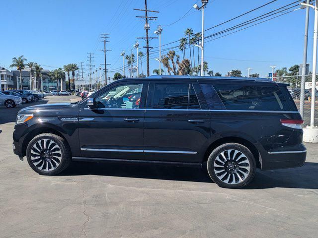 2022 Lincoln Navigator L Black Label