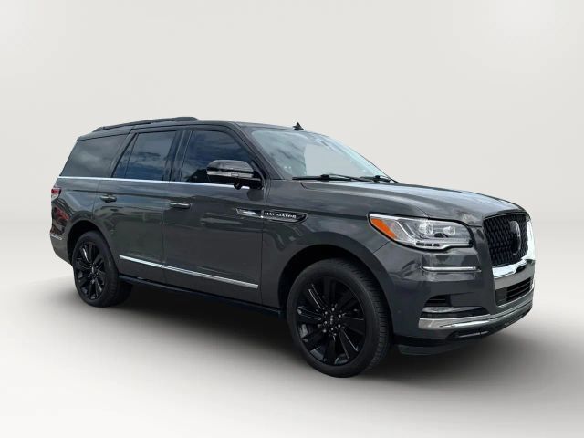 2022 Lincoln Navigator Black Label