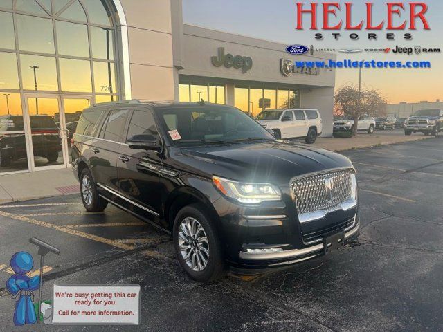 2022 Lincoln Navigator L Standard