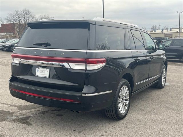 2022 Lincoln Navigator L Standard