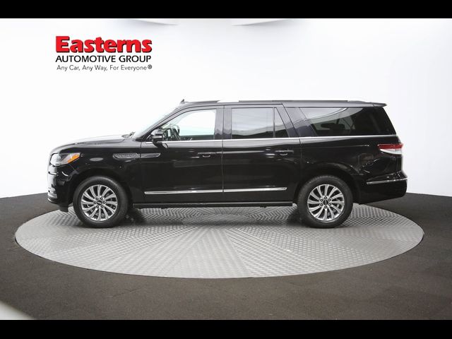 2022 Lincoln Navigator L Standard