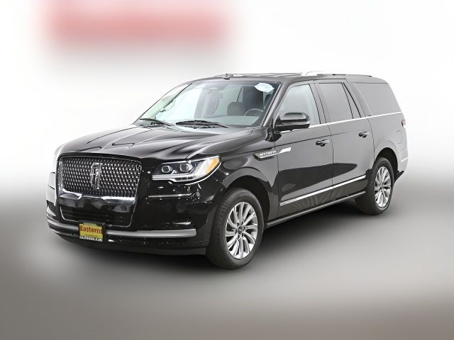 2022 Lincoln Navigator L Standard