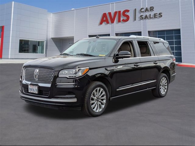 2022 Lincoln Navigator L Standard