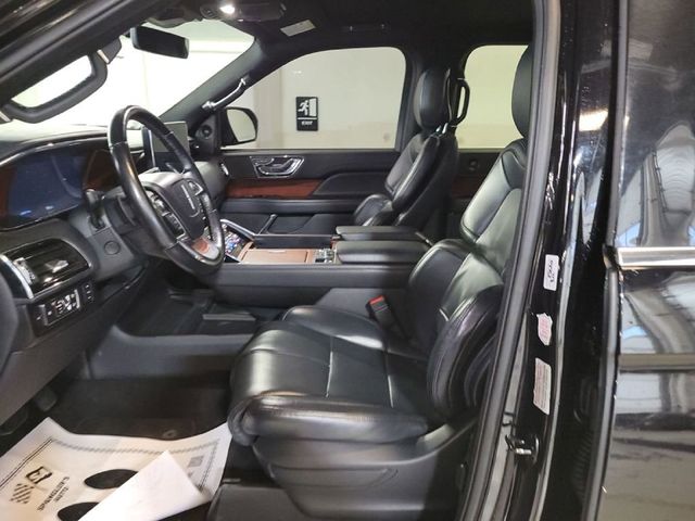 2022 Lincoln Navigator L Standard