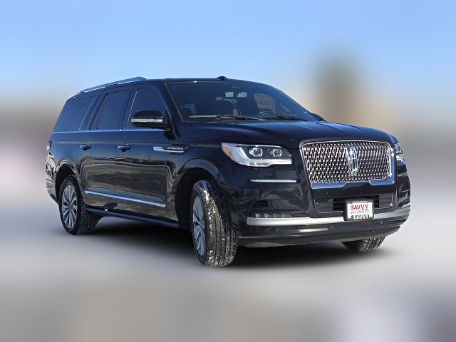 2022 Lincoln Navigator L Standard