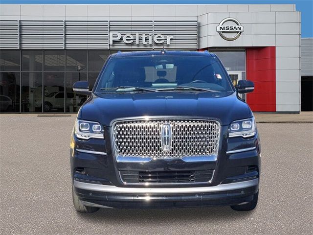 2022 Lincoln Navigator L Standard