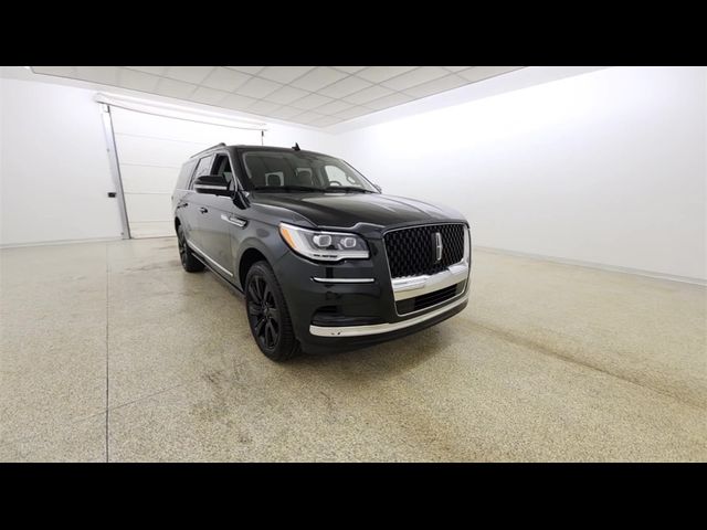 2022 Lincoln Navigator L Black Label