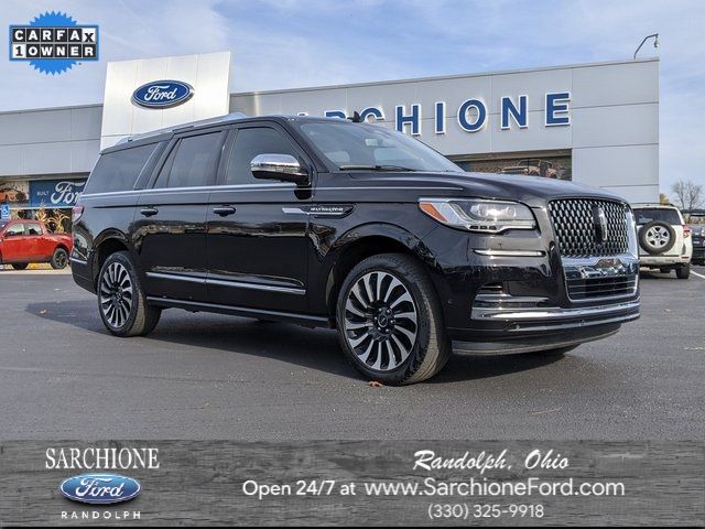 2022 Lincoln Navigator L Black Label