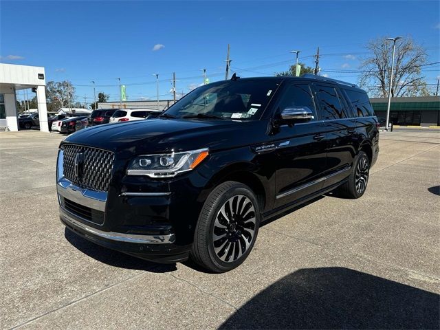 2022 Lincoln Navigator L Black Label