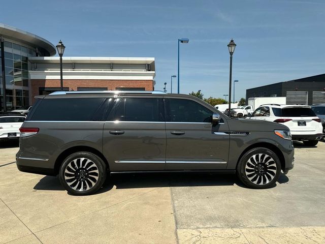 2022 Lincoln Navigator L Black Label