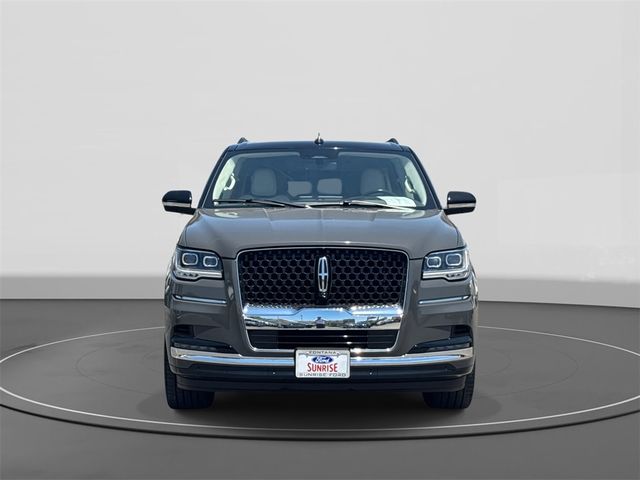 2022 Lincoln Navigator L Black Label