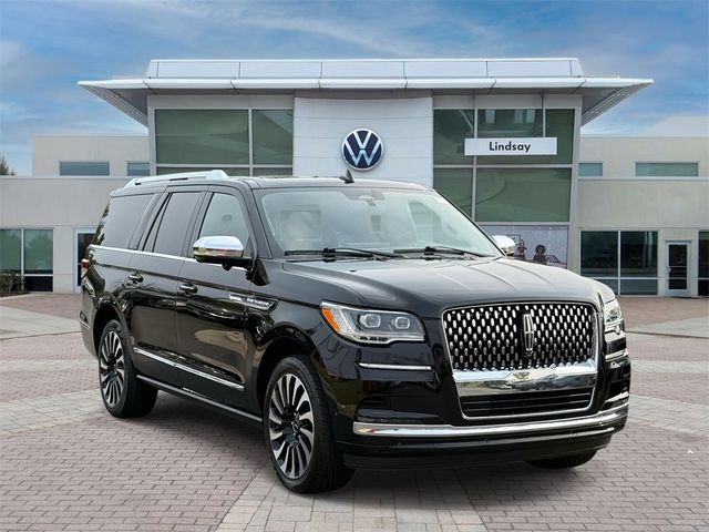 2022 Lincoln Navigator L Black Label