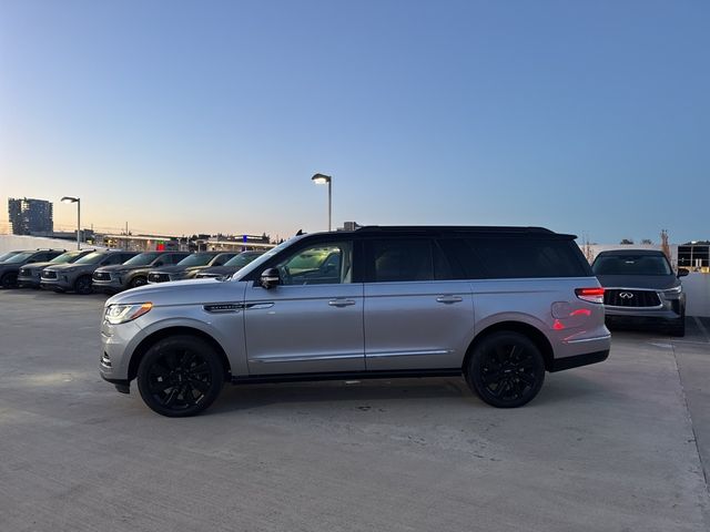 2022 Lincoln Navigator L Black Label