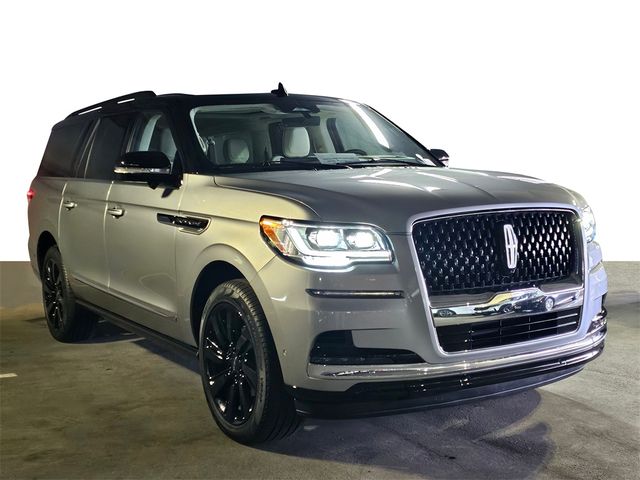 2022 Lincoln Navigator L Black Label