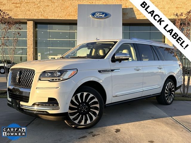 2022 Lincoln Navigator L Black Label