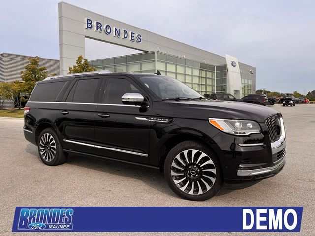 2022 Lincoln Navigator L Black Label