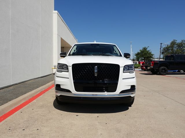 2022 Lincoln Navigator L Black Label