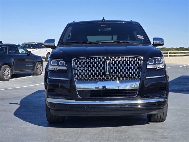 2022 Lincoln Navigator L Black Label