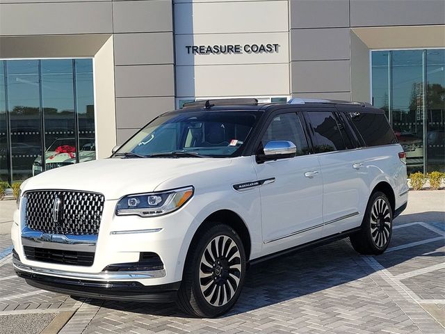 2022 Lincoln Navigator L Black Label