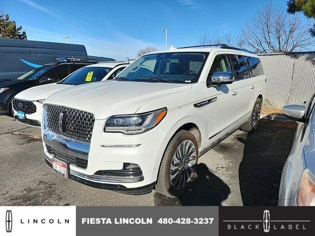 2022 Lincoln Navigator L Black Label