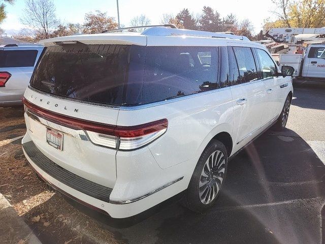 2022 Lincoln Navigator L Black Label