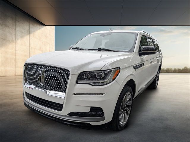 2022 Lincoln Navigator L Reserve