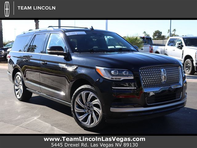 2022 Lincoln Navigator L Reserve