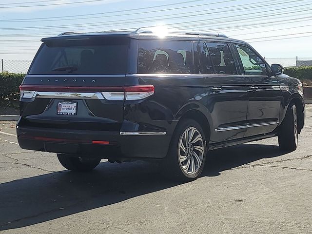 2022 Lincoln Navigator L Reserve