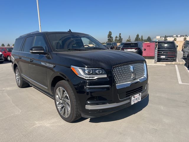 2022 Lincoln Navigator L Reserve