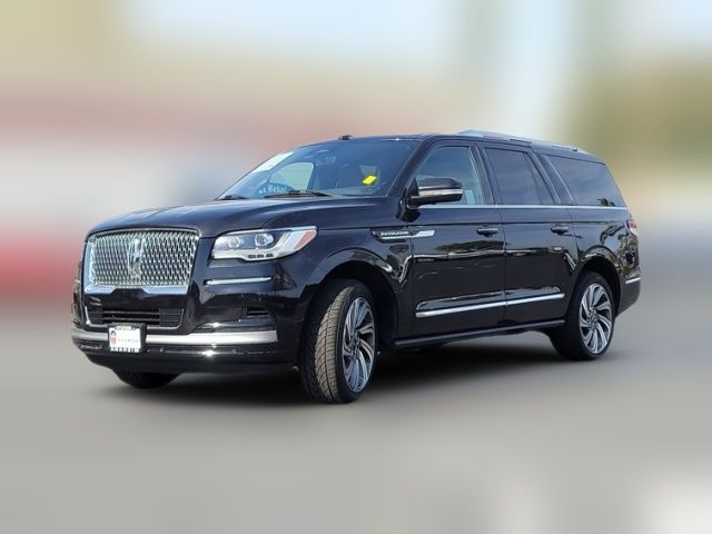 2022 Lincoln Navigator L Reserve