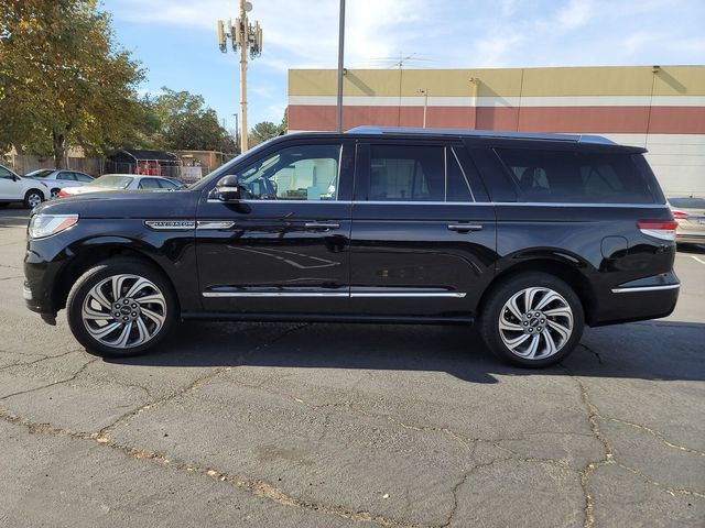 2022 Lincoln Navigator L Reserve