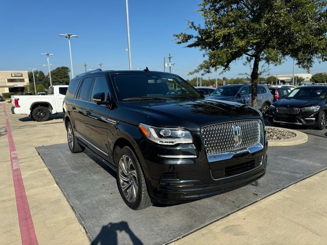 2022 Lincoln Navigator L Reserve