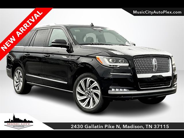 2022 Lincoln Navigator L Reserve