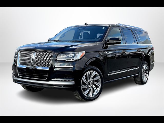 2022 Lincoln Navigator L Reserve