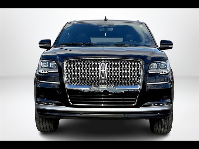 2022 Lincoln Navigator L Reserve